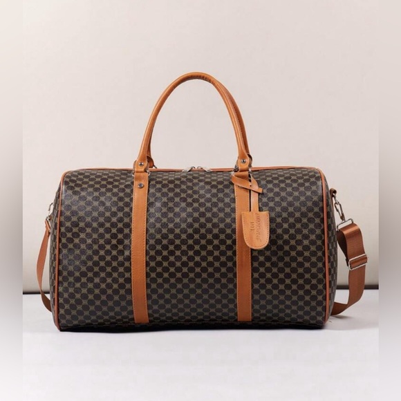 New Travel Duffel Bag - Picture 2 of 3